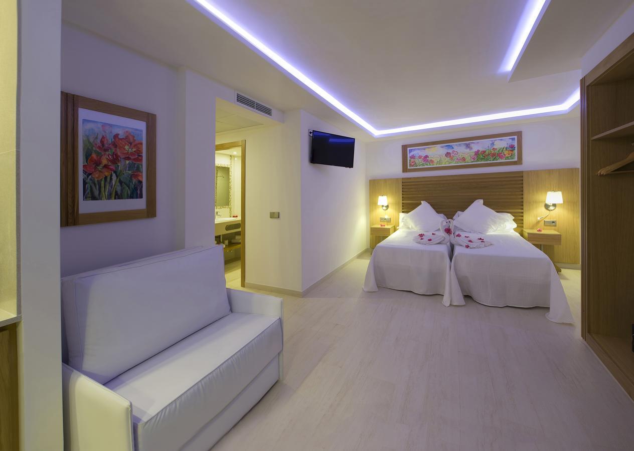 My Way Luxury Ibiza Studio - Ab Group Playa d'en Bossa Εξωτερικό φωτογραφία