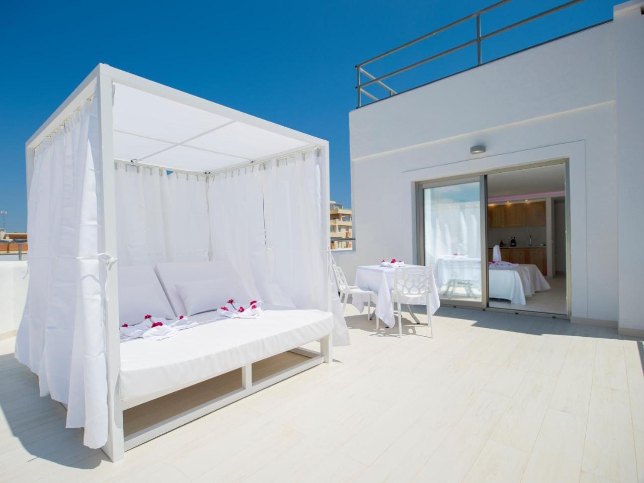 My Way Luxury Ibiza Studio - Ab Group Playa d'en Bossa Εξωτερικό φωτογραφία