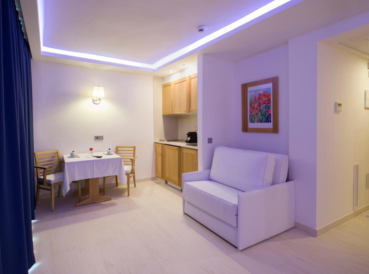 My Way Luxury Ibiza Studio - Ab Group Playa d'en Bossa Εξωτερικό φωτογραφία