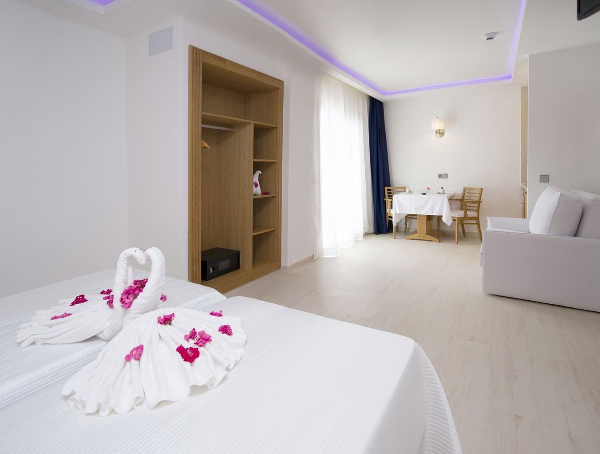 My Way Luxury Ibiza Studio - Ab Group Playa d'en Bossa Εξωτερικό φωτογραφία