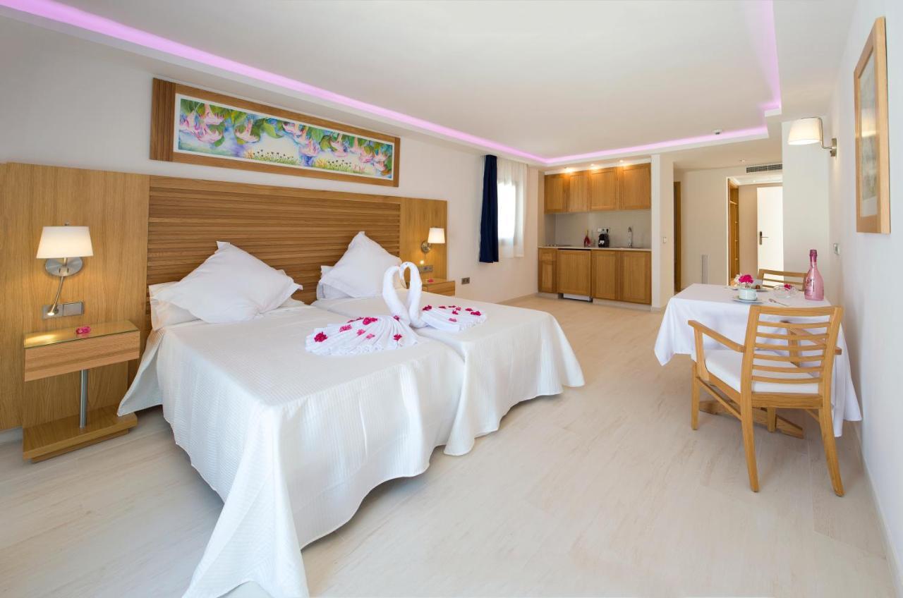 My Way Luxury Ibiza Studio - Ab Group Playa d'en Bossa Εξωτερικό φωτογραφία